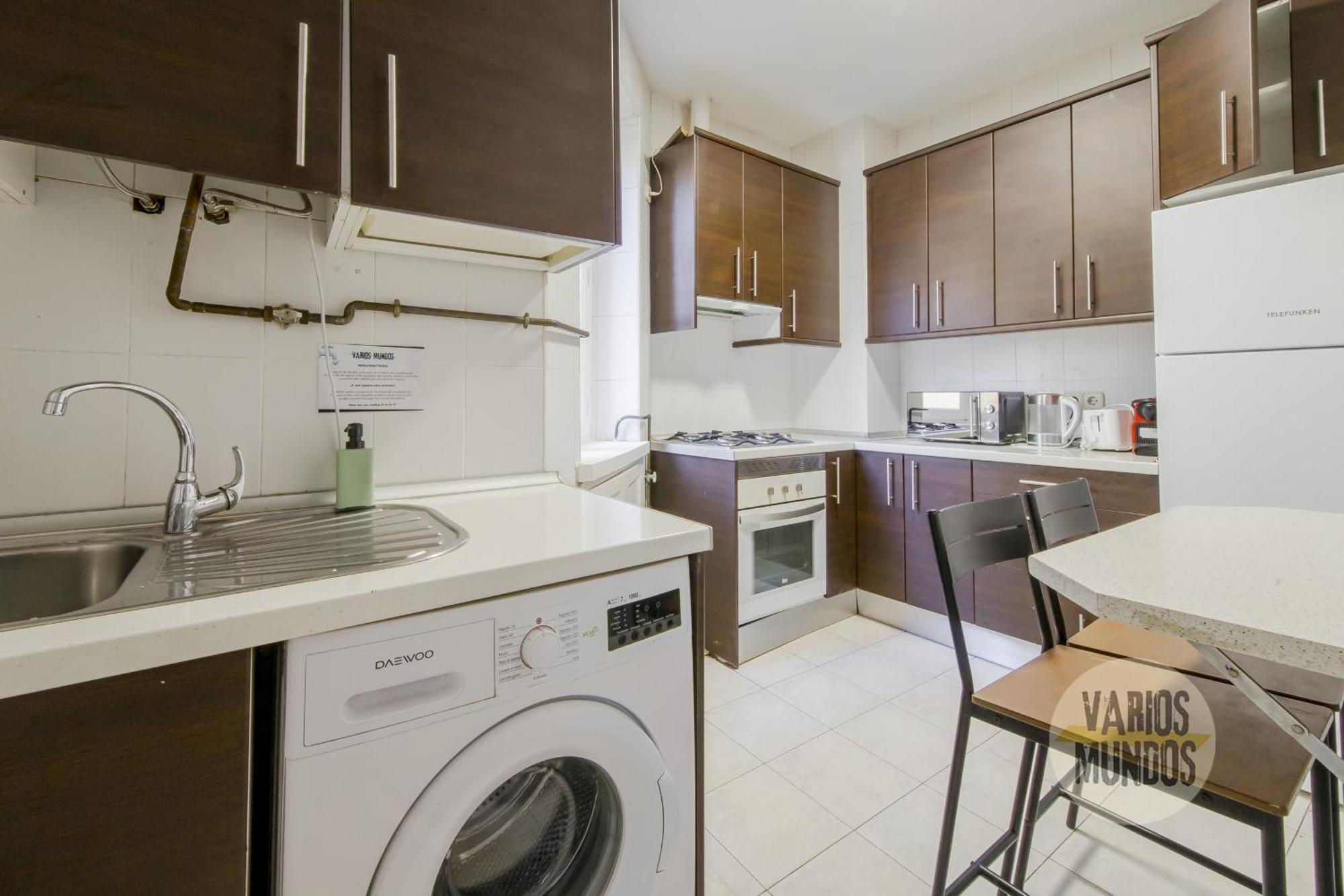 Cool Apt En El Downtown De Madrid-La Latina Bagian luar foto